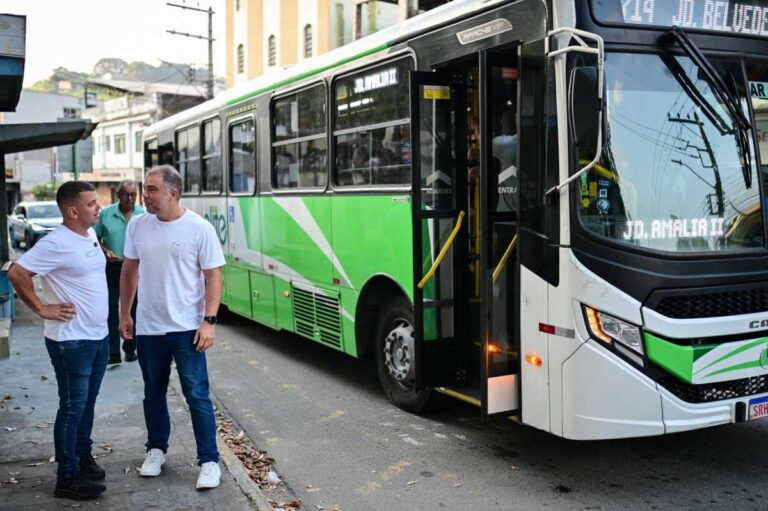 Furlan acompanha início de novas linhas intermunicipais da Região Leste