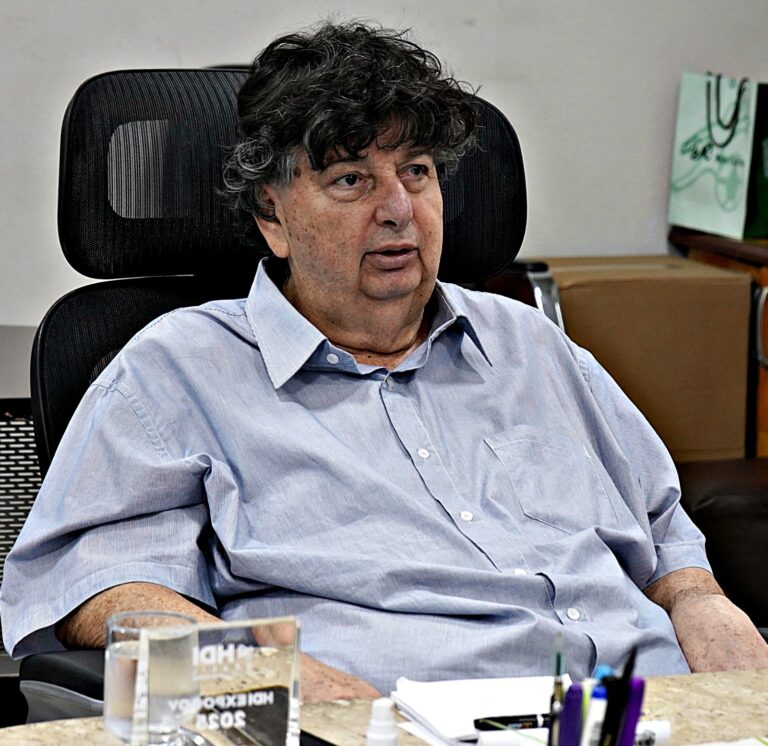 Neto cobra ação do Governo Federal para proteger indústria do aço