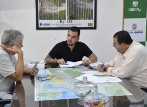 Munir cobra ações do DER-RJ