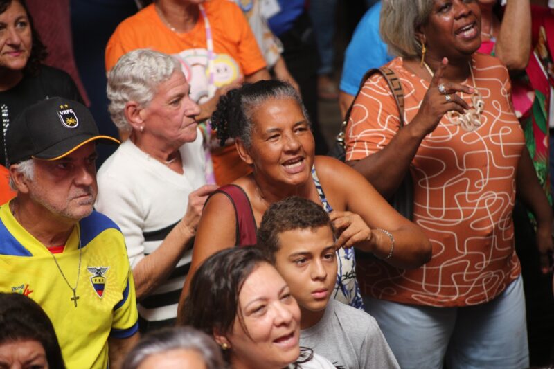 Anúncio da Viagem da Melhor Idade reúne mais de 3 mil pessoas em Volta Redonda