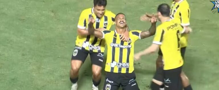 Voltaço vence o Confiança pela Série C
