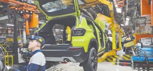 Stellantis anuncia 1.250 vagas e inicia produção do Jeep Avenger em Porto Real